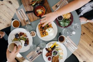 Scopri di più sull'articolo L’importanza di mangiare lentamente